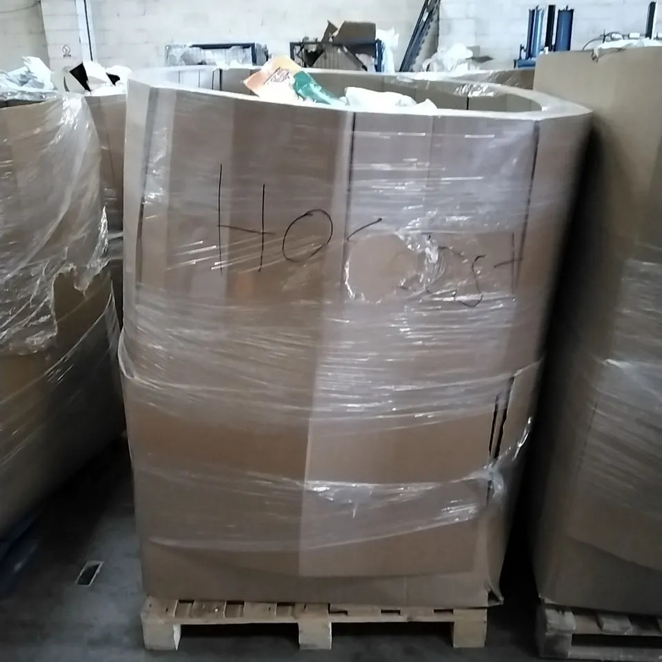 PALLET TO CONTAIN A LARGE QUANTITY OF HOSE PIPES AND SIMILAR PRODUCTS 