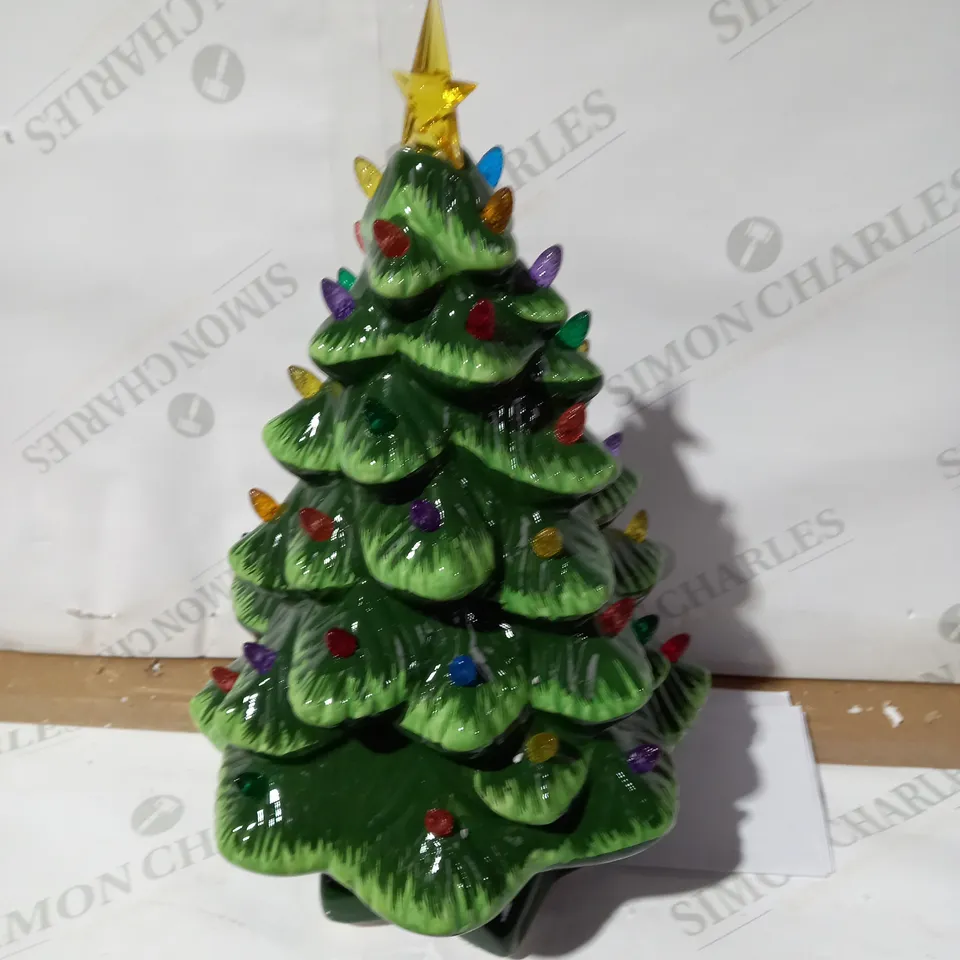 MR CHRISTMAS ILLUMINATED CERAMIC NOSTALGIC TREE