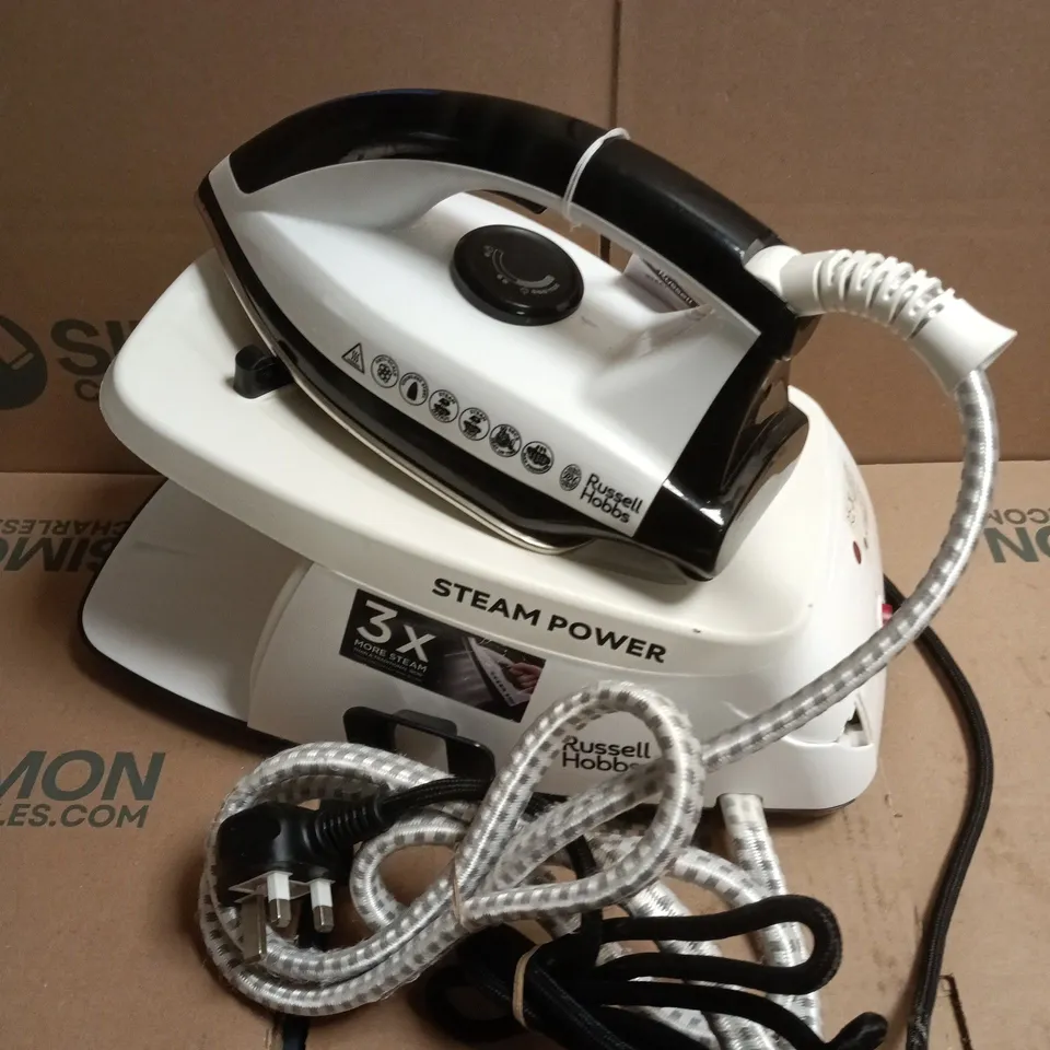 RUSSELL HOBBS STEAM POWER STEAM IRON 