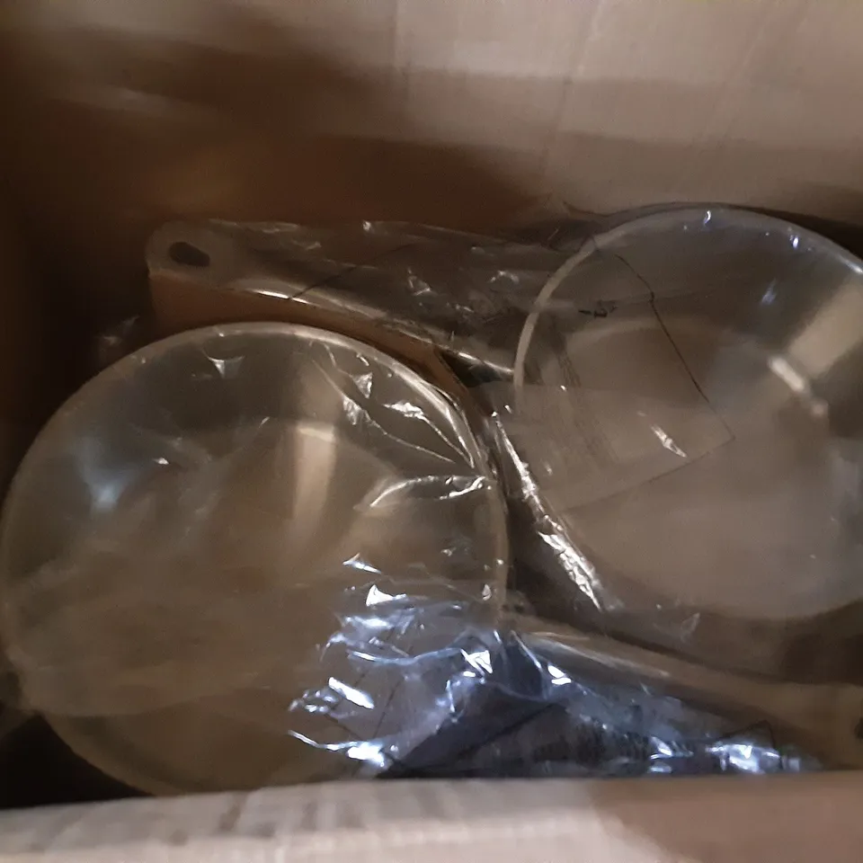 4 BOXED HENDI KITCHEN LINE SAUCEPANS WITHOUT LIDS