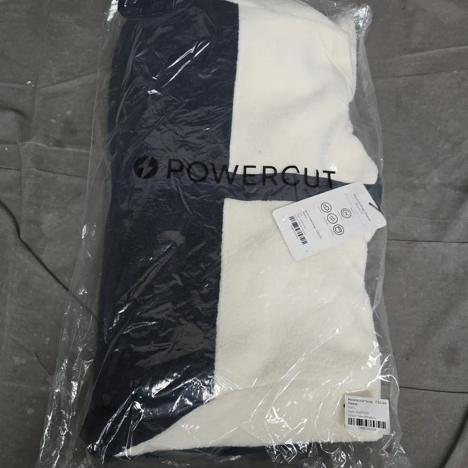 BAGGED POWERCUT ASCEND HALF SNAP FLEECE IN MARSHMALLOW - LARGE 