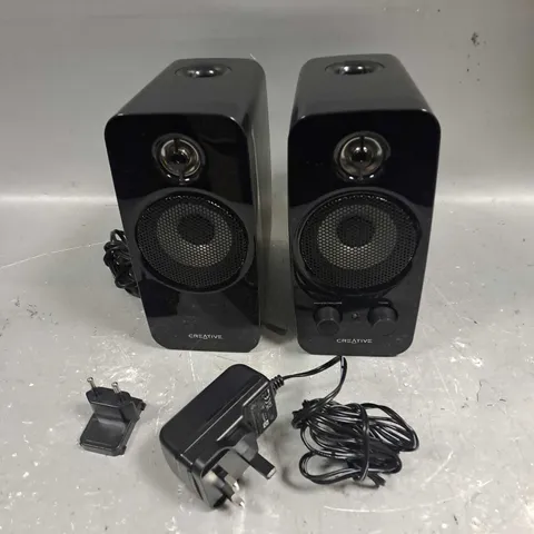 BOXED CREATIVE INSPIRE T10 PC/MAC/MP3 SPEAKER SYSTEM IN BLACK