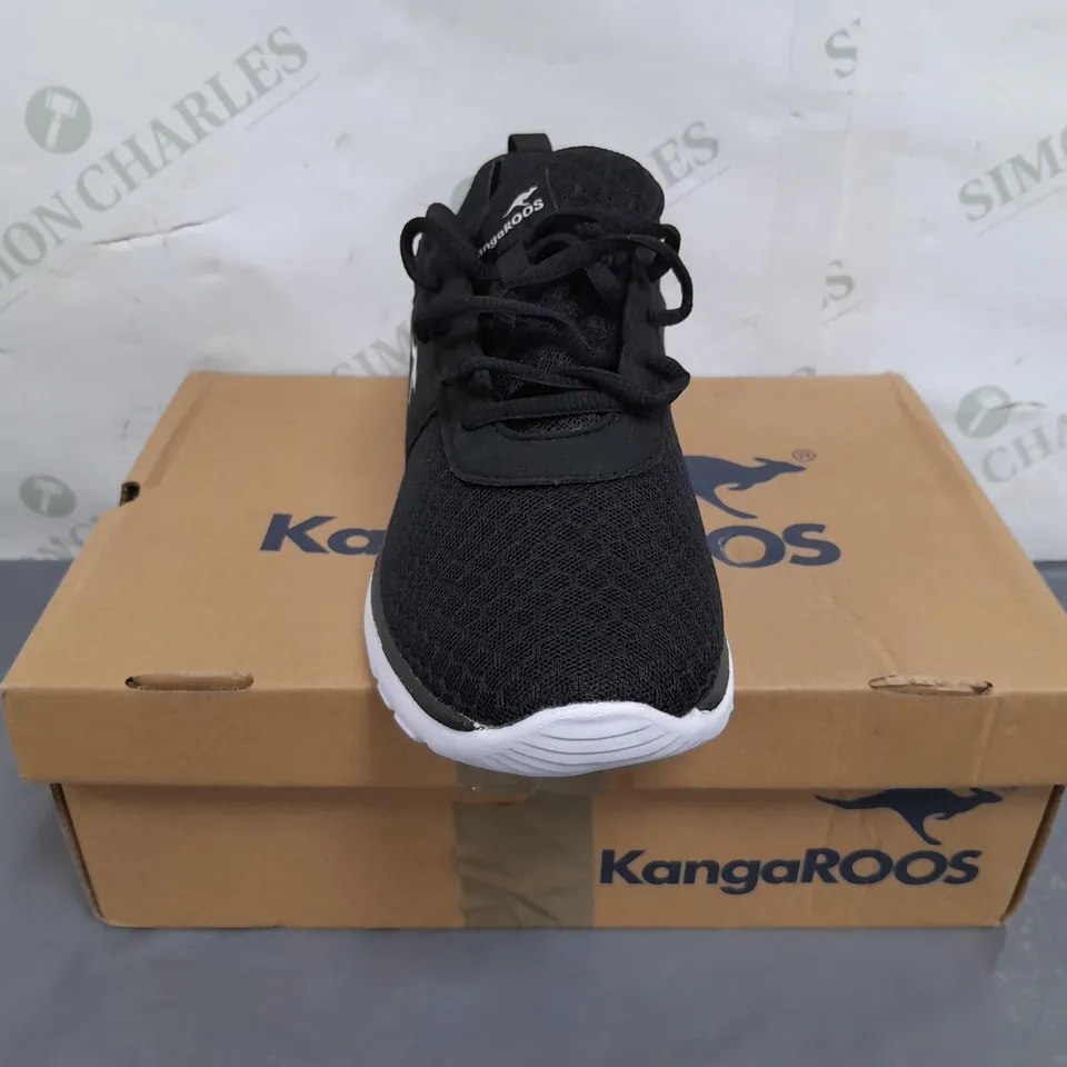 BOXED PAIR OF KANGAROOS SHOES IN BLACK UK SIZE 6.5