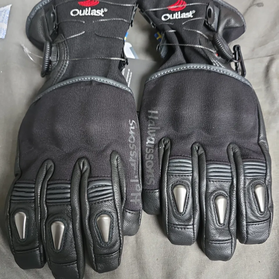 OUTLAST BLACK PROTECTIVE GLOVES (PAIR) WITH KNUCKLE PROTECTION