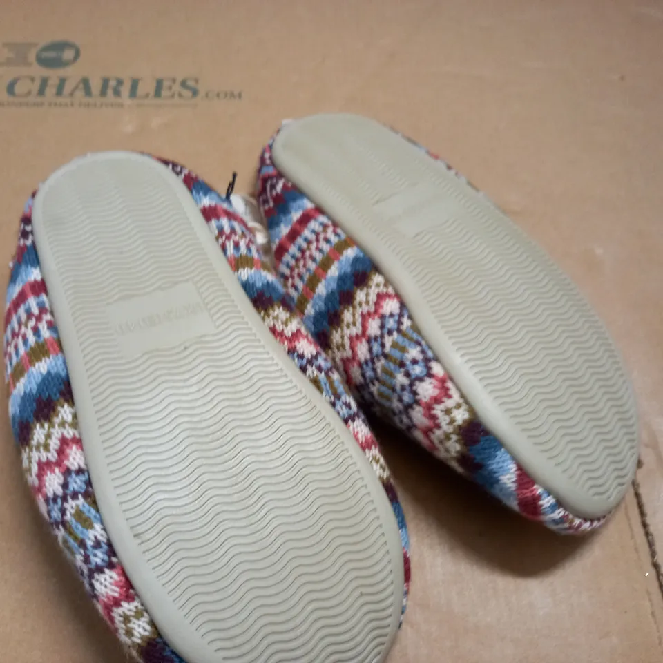 SEASALT CORNWALL FAR WELL SLIPPER - UK 7.5