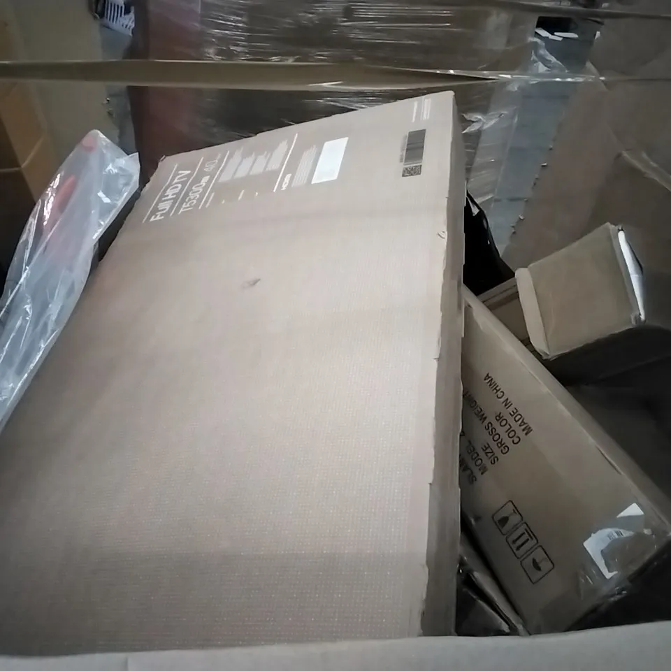 PALLET OF ASSORTED ITEMS INCLUDING RECCI BEDDING, ACCSTORE FABRIC WARDROBE, HOMIDEC, FITUEYES MEDIA SHELF, PURE COOL FAN, SLANT LEG POPUP CANOPY