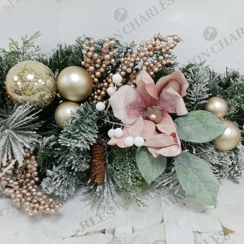 FROSTED ROSE PRE-LIT TEARDROP CHRISTMAS WREATH