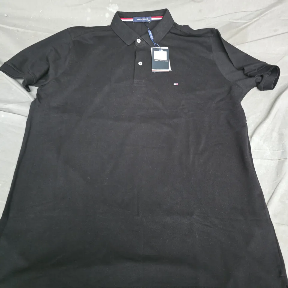 TOMMY HILFIGER POLO SHIRT IN BLACK - 4XL