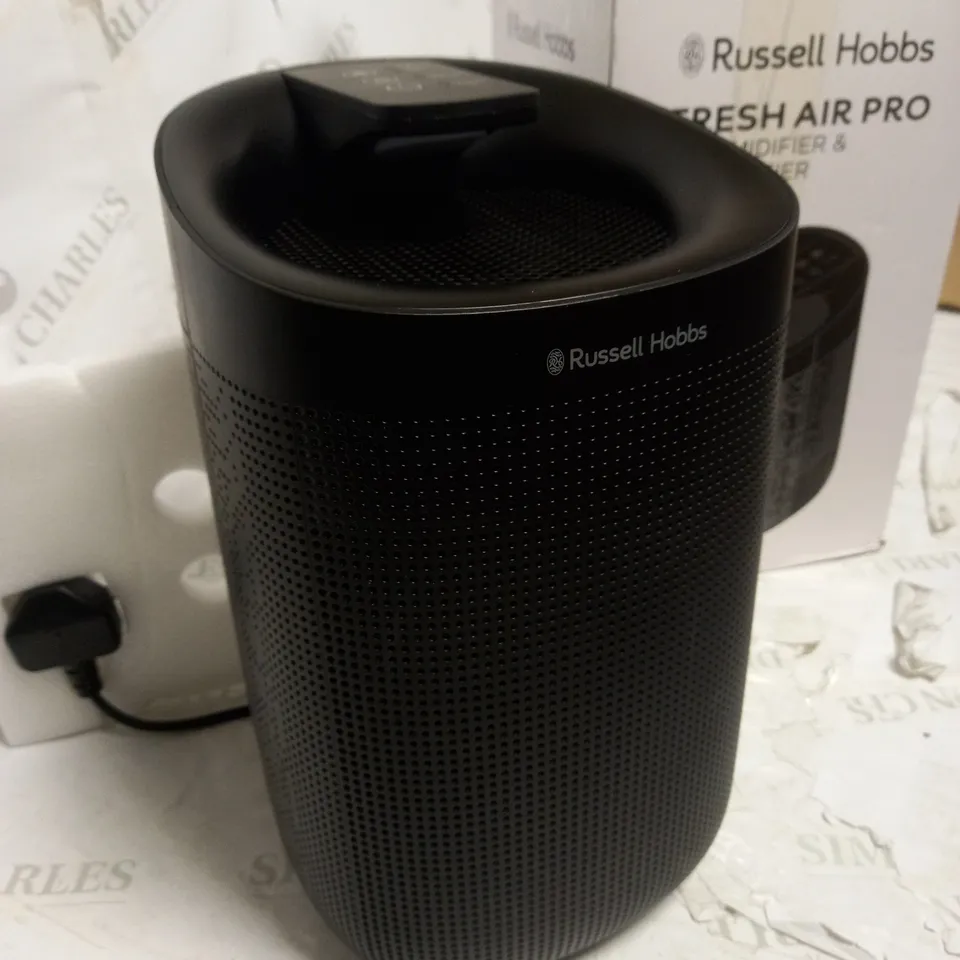 RUSSELL HOBBS RHDH1101B OZONE FREE 1L 2 IN 1 BLACK DEHUMIDIFIER/AIR PURIFIER