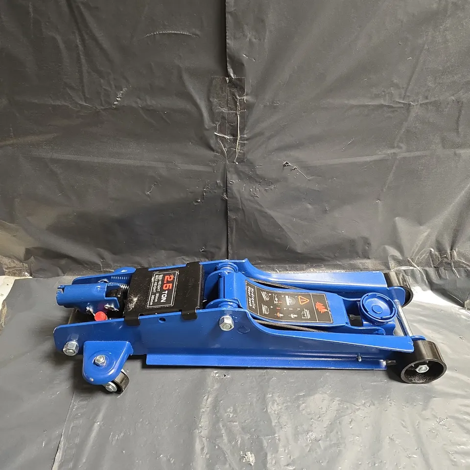 BLUE 2.5 TON HYDRAULIC FLOOR JACK