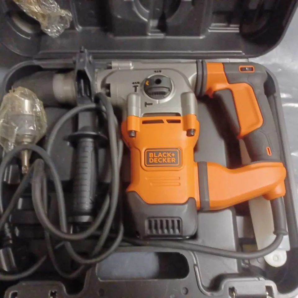 BLACK & DECKER 1250W CORDED SDS-PLUS HAMMER DRILL