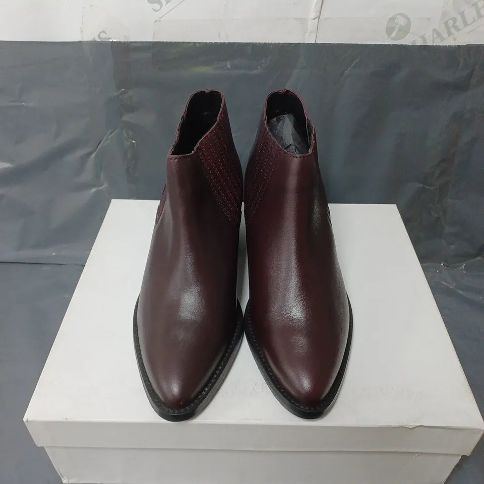 BOXED PAIR OF WOMENS WINE LEATHER ANKLE BOOTS SIZE 36