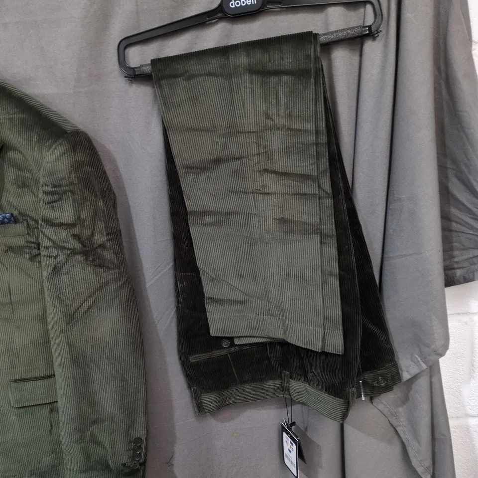 DOBELL GREEN CORDUROY JACKET & TROUSERS – MEN'S SUIT (2-PIECE)