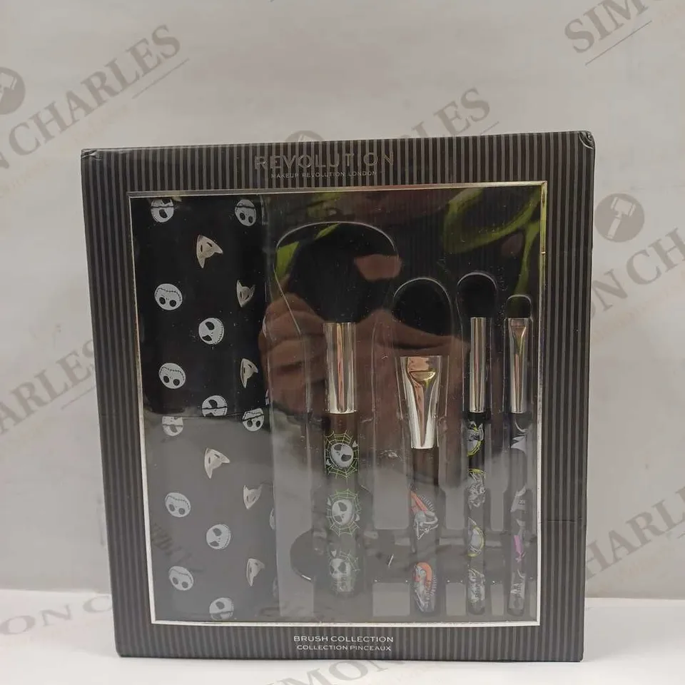 NEW MAKEUP REVOLUTION DISNEY THE NIGHTMARE BEFORE CHRISTMAS MAKEUP BRUSH SET