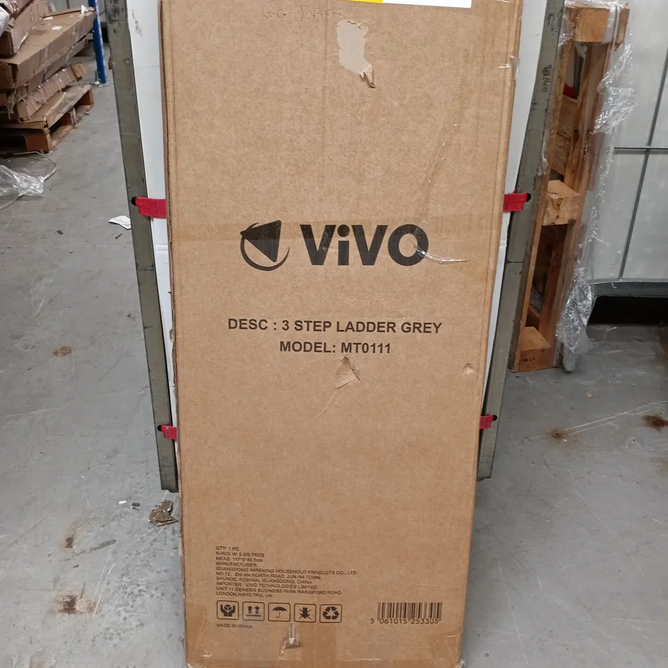 VIVO 3 STEP LADDER GREY BOXED