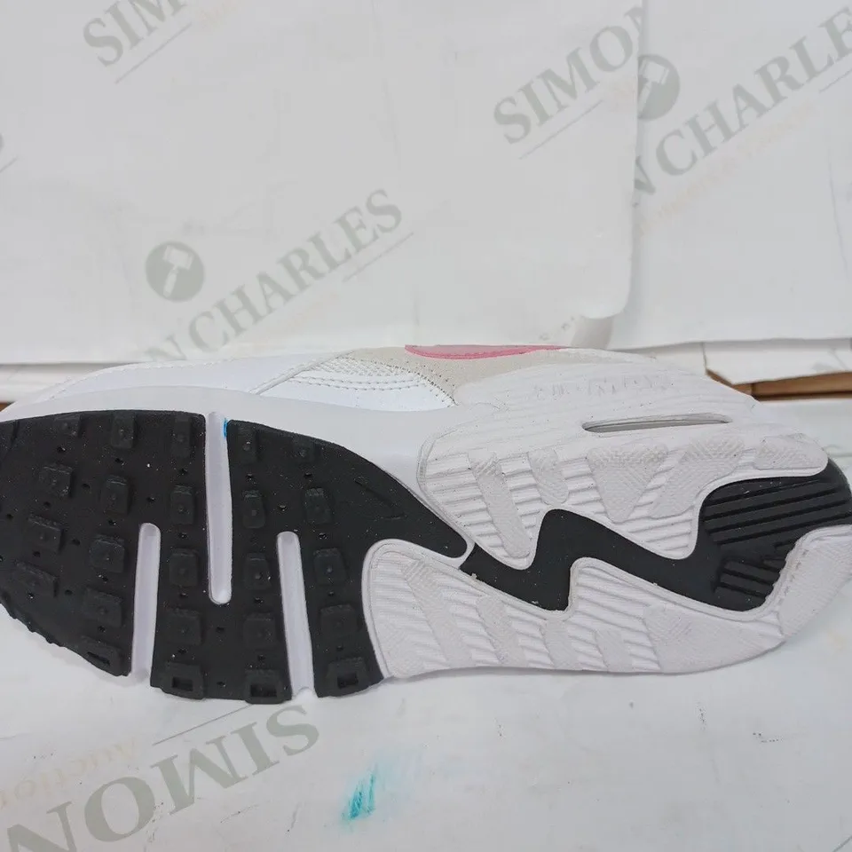 PAIR OF NIKE AIRMAX TRAINERS - PINK & WHITE / SIZE: UK 2 