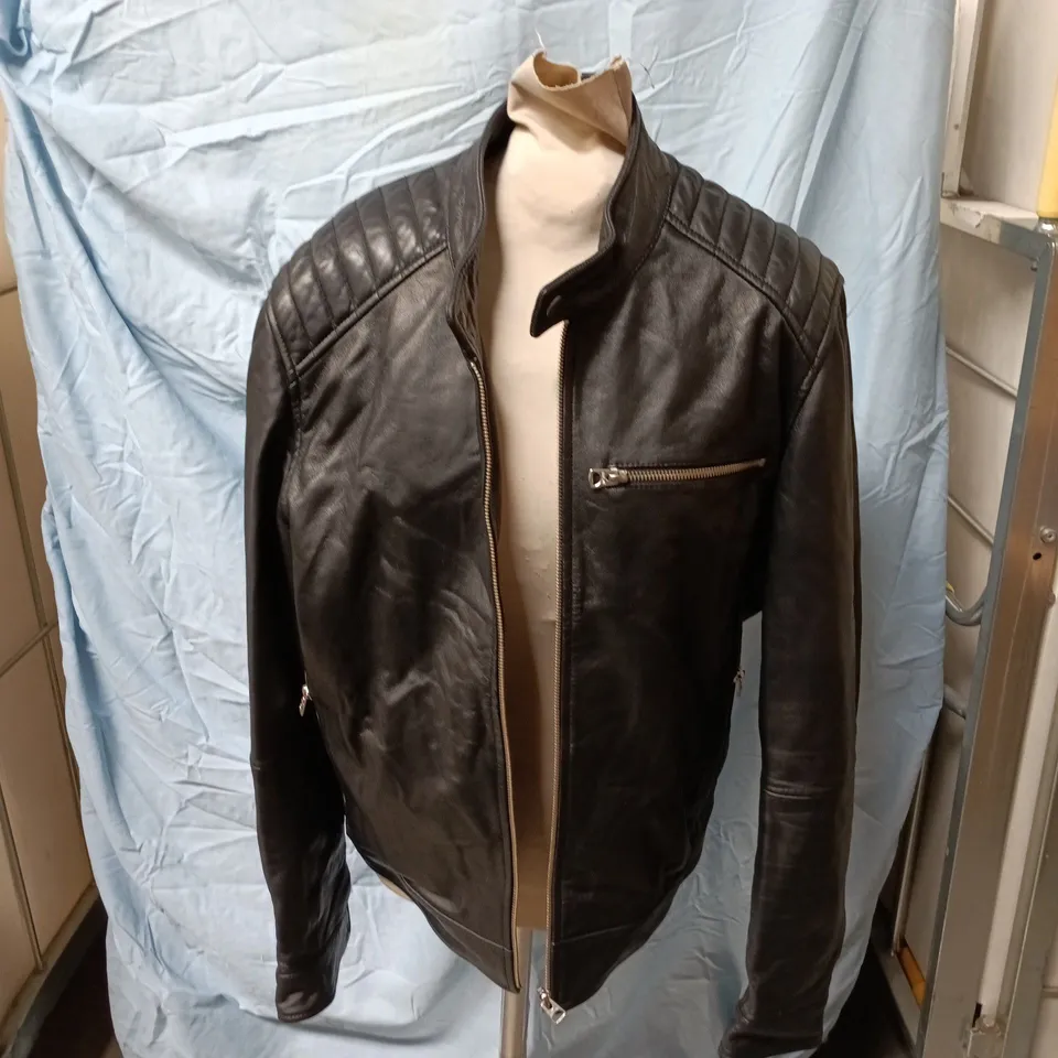 REPLAY LEATHER JACKET IN BLACK - MEDIUM