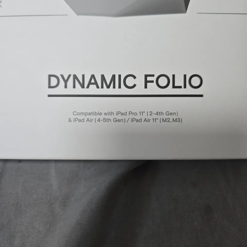 BOXED MOFT DYNAMIC FOLIO FOR 11" IPAD PRO / IPAD AIR