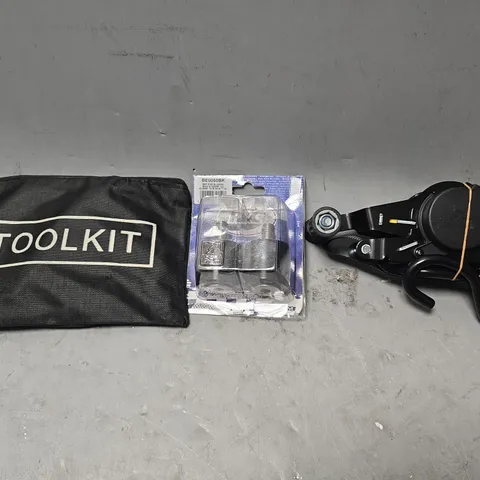 APPROXIMATELY 7 ASSORTED ITEMS TO INCLUDE - TOOL PUNCHER REPAIR KIT , BAR END SLIDERS BMW S1000RR ETC