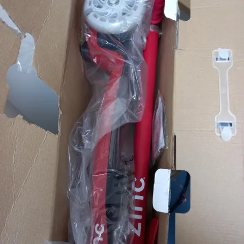 BOXED ZINC THREE WHEELED NON-FOLDING SCOOTER SUPERSTAR
