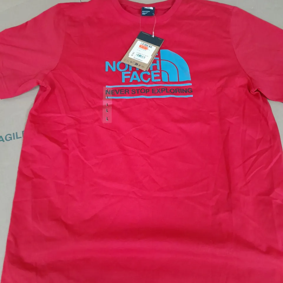 THE NORTH FACE RED T-SHIRT SIZE L