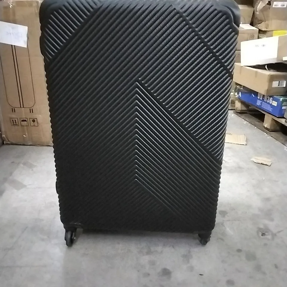 BOXED NEO BLACK HARD SHELL LUGGAGE SUITCASE