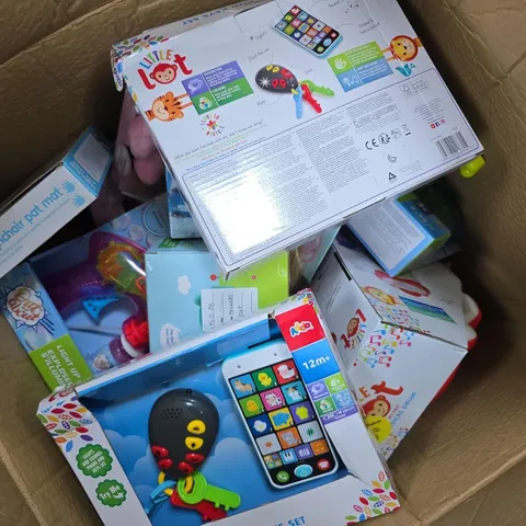 APPROXIMATELY 7 ASSORTED TOYS & GAMES PRODUCTS TO INCLUDE MUSICAL PHONE & KEYS SET, HIGHCHAIR PAT MAT, BUBBLE BLASTER, ETC - COLLECTION ONLY