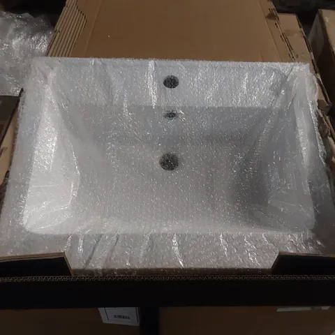 BOXED AQUA DART HARBY 600mm STONE RESIN BASIN - WHITE (1 BOX)