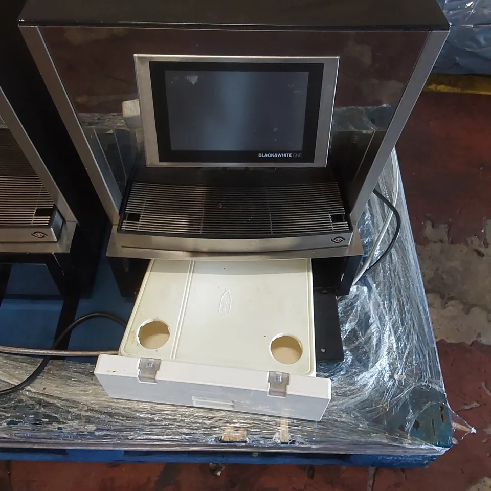 THERMOPLAN BLACK AND WHITE ONE- AUTOMATIC COFFEE MACHINE