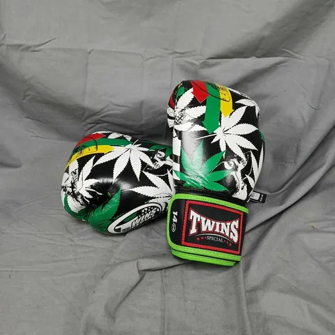 TWINS SPECIAL BOXING GLOVES 14 OZ – GREEN/BLACK LEAF PATTERN