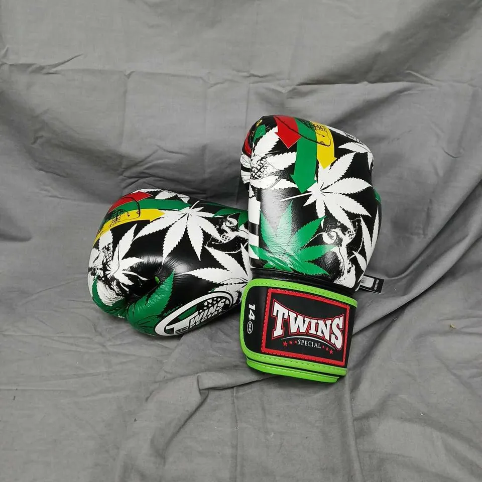 TWINS SPECIAL BOXING GLOVES 14 OZ – GREEN/BLACK LEAF PATTERN