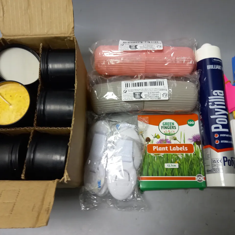 LOT OF ASSORTED HOUSEHOLD ITEMS TO INCLUDE PLANT LABELS, HANDMADE CANDLES, DECORATORS CAULK AND WOODEN STICKS
