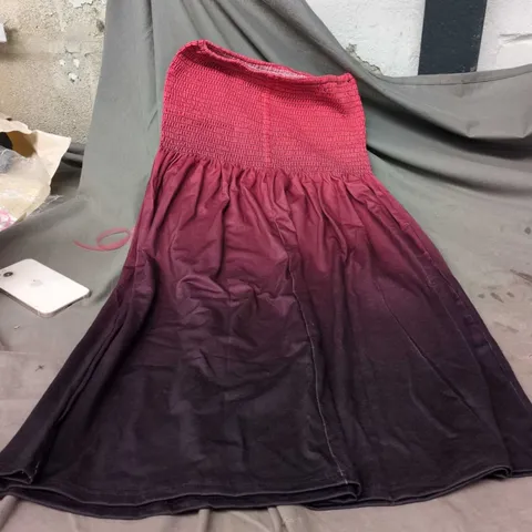 WOMENS DRESS SIZE M
