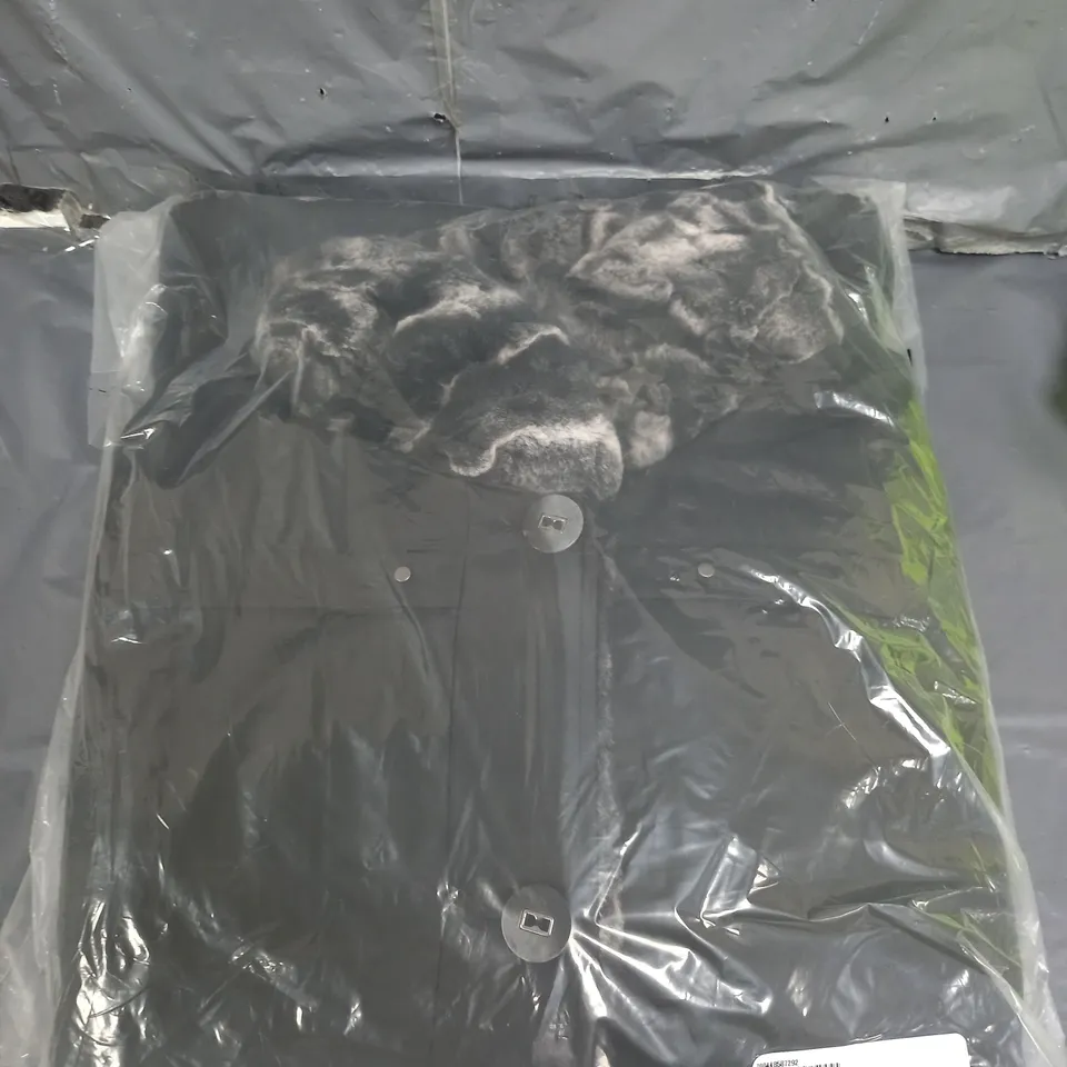CENTIGRADE REVERSIBLE FAUX FUR COAT BLACK SIZE LARGE
