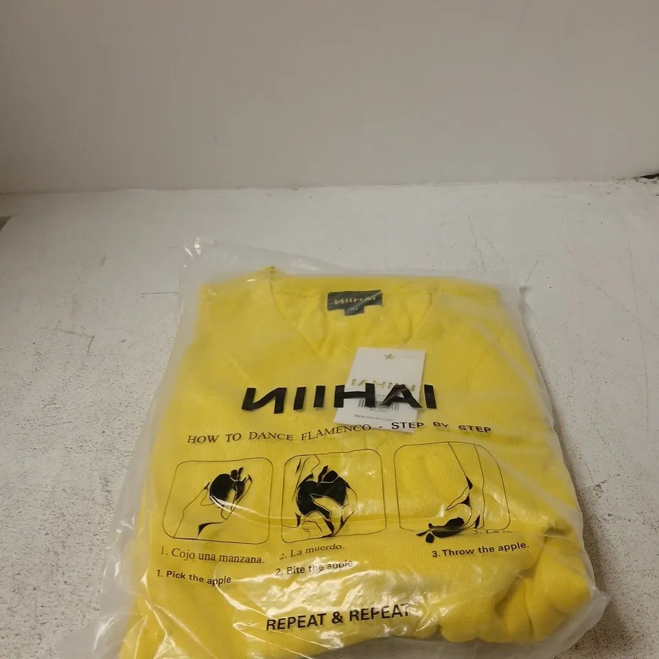 NIIHAI DEEP JUMPER IN YELLOW – M