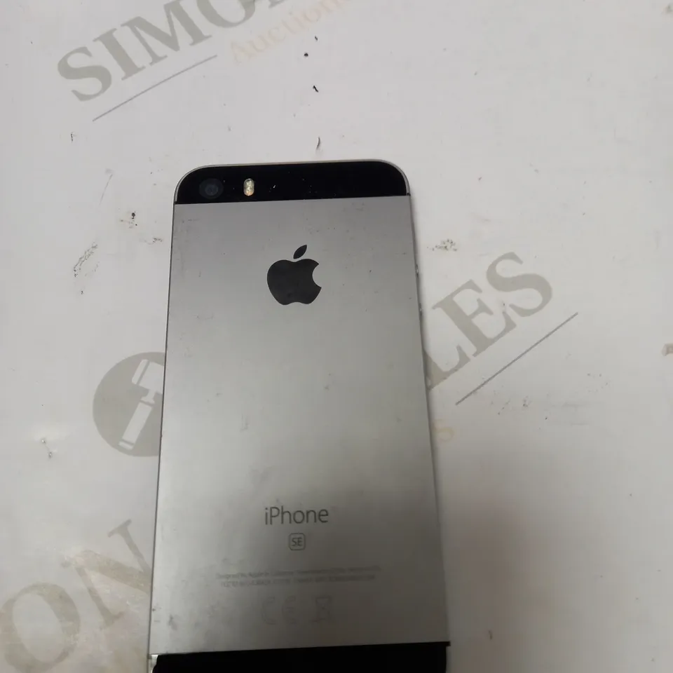 IPHONE SE