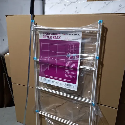 2 X ITEMS TO INCLUDE PRIMA 3 FOLD CLOTHES DRYER RACK AND MANUAL WINDING CRANK HANDLE