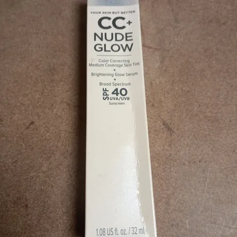 APPROXIMATELY 20 IT COSMETICS CC+ NUDE GLOW COLOUR CORRECTING SKIN TINT SPF 40 – 32 ML