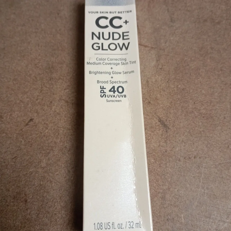 APPROXIMATELY 20 IT COSMETICS CC+ NUDE GLOW COLOUR CORRECTING SKIN TINT SPF 40 – 32 ML