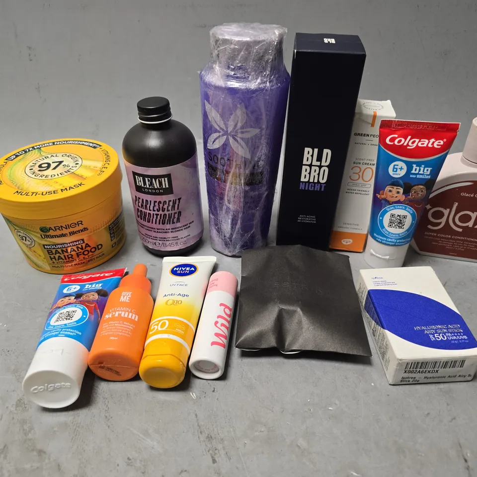 APPROXIMATEY 15 HEALTH AND BEAUTY PRODUCTS TO INCLUDE BLD BRO NIGHT, AIRY SUN STICK, AND COLGATE KIDS TOOTHPASTE ETC. - COLLECTION ONLY