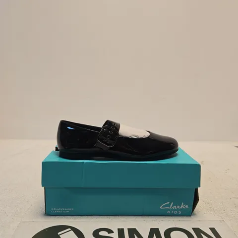 CLARKS PORTO TAP Y. BLACK PATENT MARY JANE SHOES, UK 6