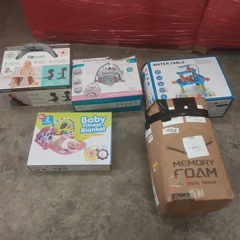 PALLET CONTAINING A LARGE QUANTITY OF ASSORTED ITEMS INCLUDING: BABY UPSEAT, BABY FITNESS BLANKET, BABY PLAY MAT, WATER TABLE, MEMORY FOAM MATTRESS TOPPER ECT