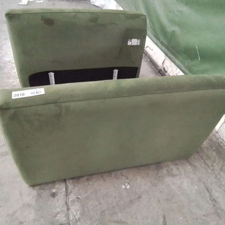 PAIR OF QUALITY BRITISH DESIGNER LOUNGE Co. SOFA ARMS GREEN PLUSH FABRIC