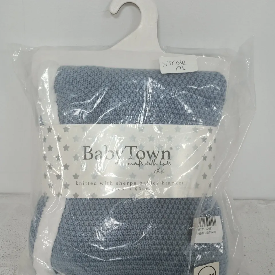 BABY TOWN SHERPA KNIT BLANKET 75X90CM