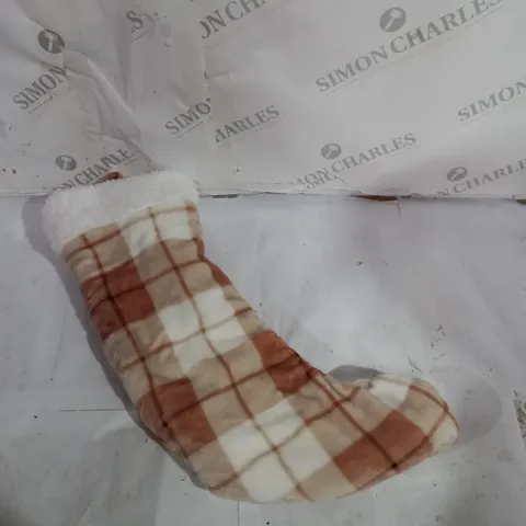 CHRISTMAS FLUFFY STOCKINGS