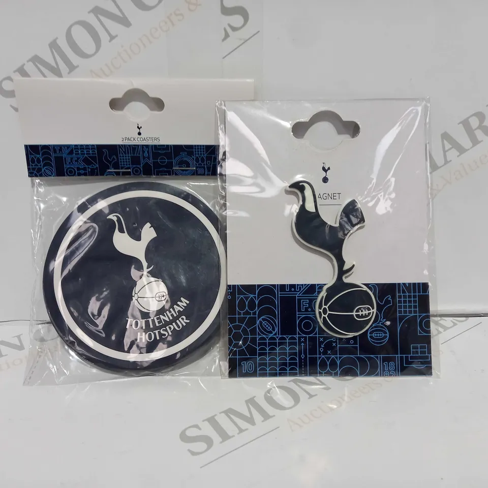 APPROXIMATELY 12 BRAND NEW ASSORTED TOTTENHAM HOTSPUR OFFICIAL FOOTBALL CLUB MERCHANDISE TO INCLUDE FRIDGE MAGNET AND COASTER