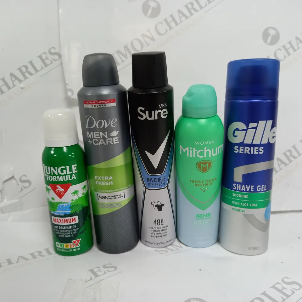 BOX OF APPROX 15 ASSORTED AEROSOLS TO INCLUDE - DOVE EXTRA FRESH - SURE ICE FRESH - GILLETTE SHAVING GEL ECT