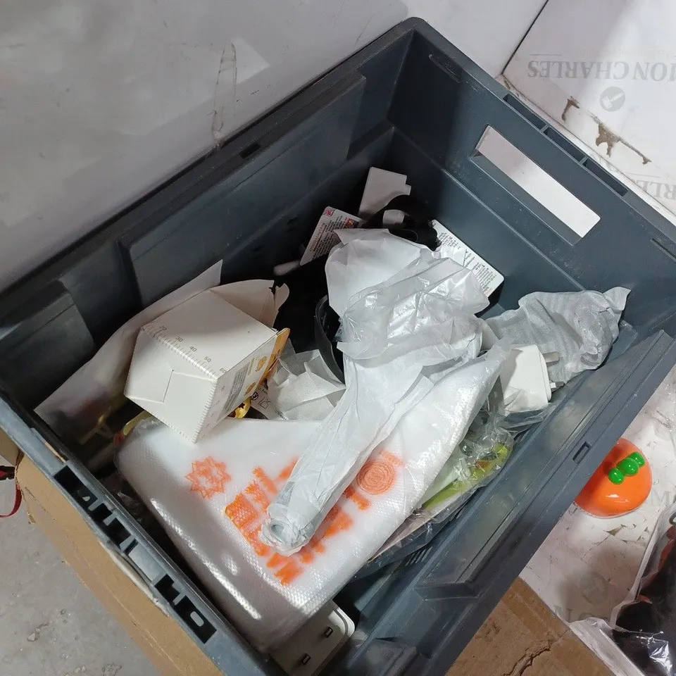ASSORTED TIEMS TO INCLUDE: 5-IN-1 SLIDING GAUGE, POWER PASTE NATURAL CLEANSER, FLY CATCHER ETC 