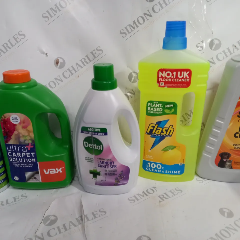 BOX OF APPROX 8 ASSORTED LIQUIDS TO INCLUDE - VAX ULTRA CARPET SOLUTION - DETTOL LAUNDRY SANITISER - FLASH CLEANER - SHARK DEEP CLEAN PRO ECT
