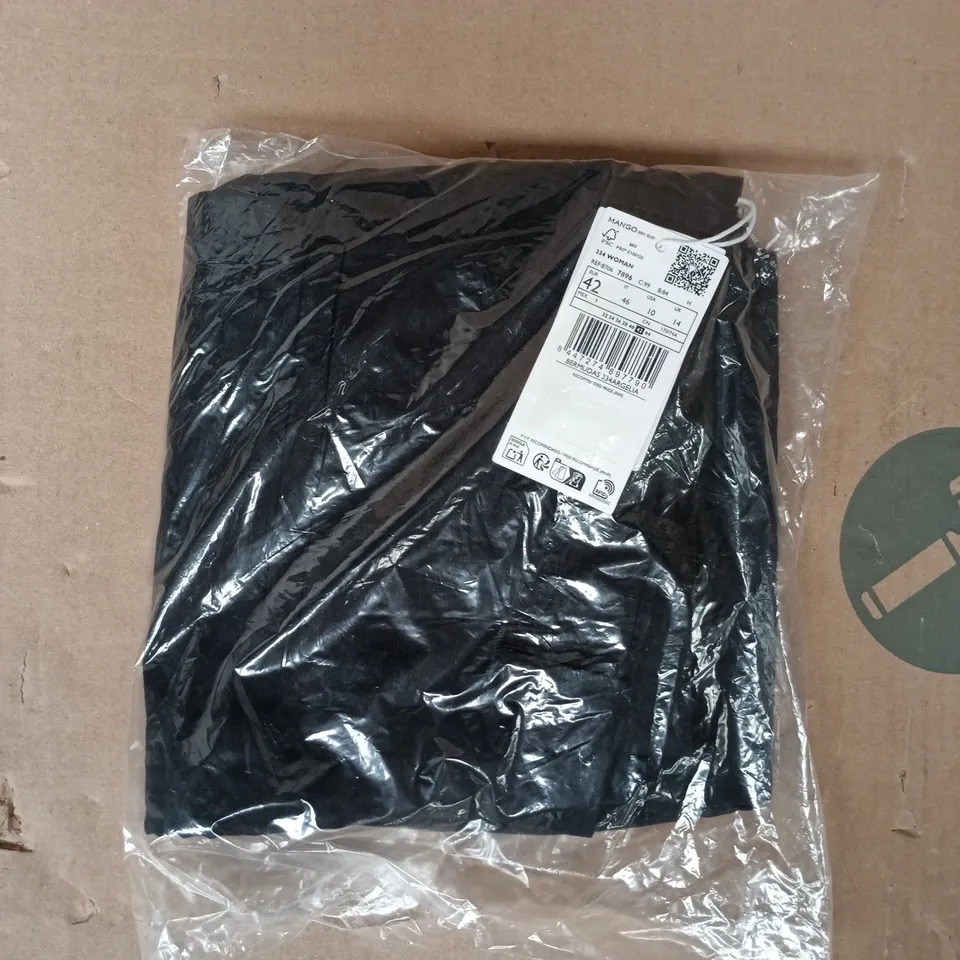 BAGGED MANGO WOMAN 334 ARGELIA PANTS IN BLACK SIZE UK 14